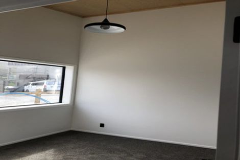 Photo of property in 23 Welland Place, Island Bay, Wellington, 6023