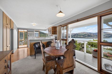 Photo of property in 12 Ross Terrace, Lyttelton, 8082