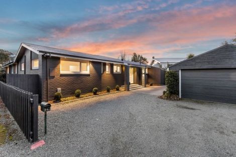 Photo of property in 2/24c Bowenvale Avenue, Cashmere, Christchurch, 8022