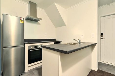 Photo of property in 12/10 Burrows Place, Frankton, Hamilton, 3204