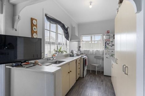 Photo of property in 8 Holyoake Street, Whanganui East, Whanganui, 4500