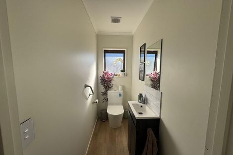 Photo of property in 36 Constable Road, Waiuku, 2123