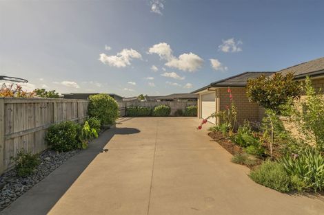 Photo of property in 11 Alf Simpson Drive, Whitianga, 3510
