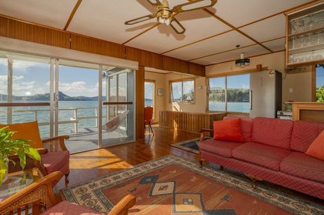 Photo of property in 133 Captain Cook Road, Cooks Beach, Whitianga, 3591