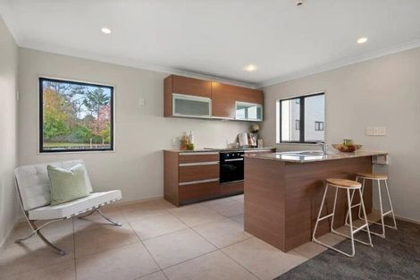Photo of property in 6/46 Carlos Drive, Flat Bush, Auckland, 2016