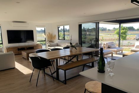 Photo of property in 33 Te Paea Avenue, Karaka, 2124