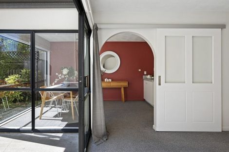 Photo of property in 3/264 Riccarton Road, Upper Riccarton, Christchurch, 8041