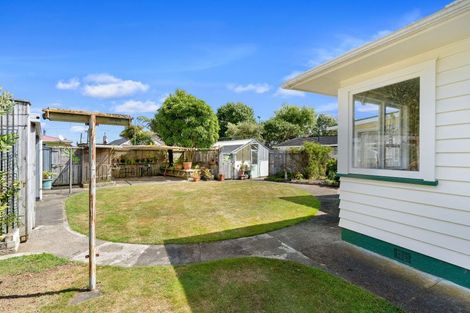 Photo of property in 36 Marlborough Street, Levin, 5510