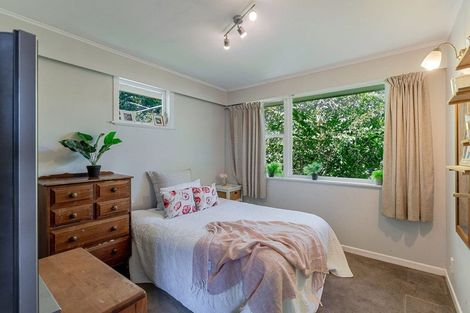 Photo of property in 11 Acheron Road, Paremata, Porirua, 5026