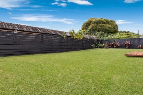 Photo of property in 1/4a Browns Road, Manurewa, Auckland, 2102