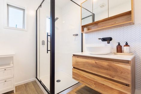 Photo of property in 125 Makarini Street, Paraparaumu, 5032