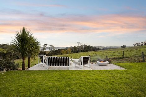 Photo of property in 43 Kia Kaha Drive, Snells Beach, 0920