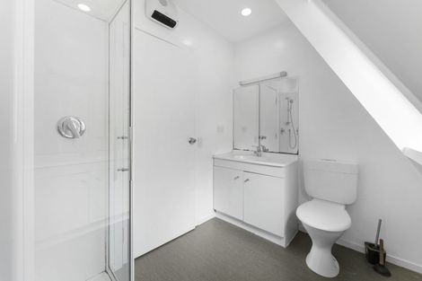 Photo of property in 40 Avalon Crescent, Fernhill, Queenstown, 9300