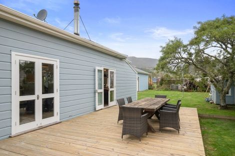 Photo of property in 42 Flux Road, Mangaroa, Upper Hutt, 5371