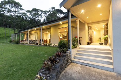 Photo of property in 589 Inland Road, Helensville, 0875