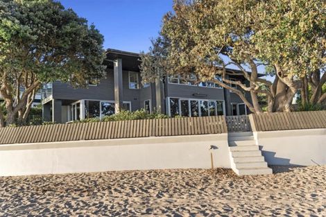 Photo of property in 25 Huntly Road, Campbells Bay, Auckland, 0630