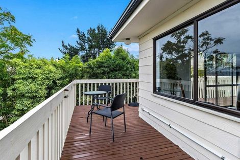 Photo of property in 2/31 Rangeview Road, Sunnyvale, Auckland, 0612