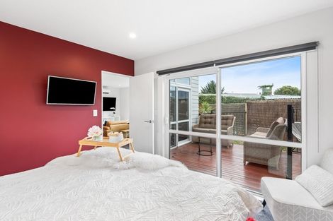 Photo of property in 5a Sharda Grove, Paraparaumu Beach, Paraparaumu, 5032