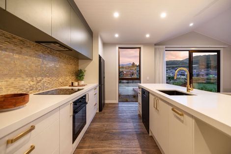 Photo of property in 22 Woolshed Road, Jacks Point, Queenstown, 9371