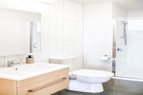 Photo of property in Twin Towers, 811/17 Putney Way, Manukau, Auckland, 2104