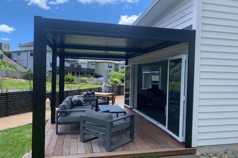 Photo of property in 12 Botany Lane, Whitby, Porirua, 5024