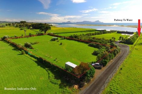 Photo of property in 39 North Cove Lane, Waipu, 0582