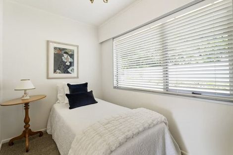 Photo of property in 76 Marellen Drive, Red Beach, 0932