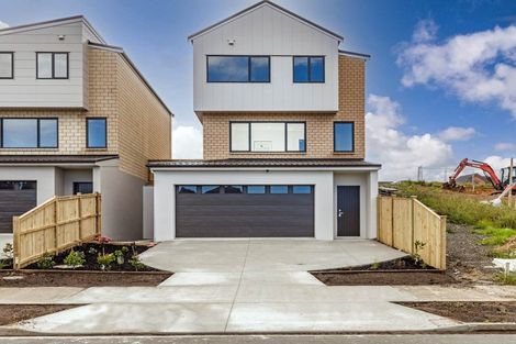 Photo of property in 41 Sunnyheights Road, Orewa, 0931