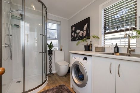 Photo of property in 1a Arawa Street, Raumati Beach, Paraparaumu, 5032