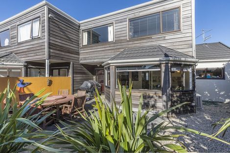 Photo of property in 50a Kaikoura Street, Maupuia, Wellington, 6022