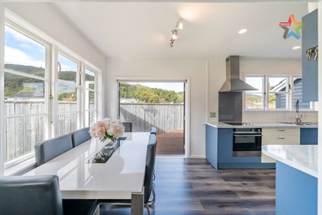 Photo of property in 4 Waikaha Street, Pokeno, 2472