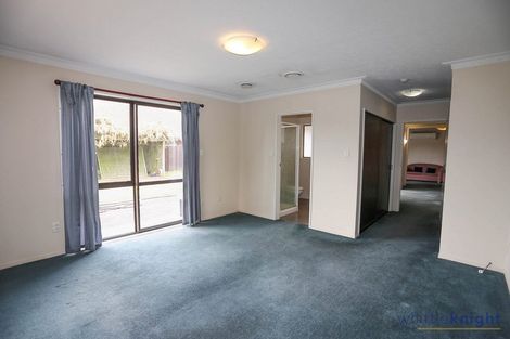 Photo of property in 264 Yaldhurst Road, Avonhead, Christchurch, 8042