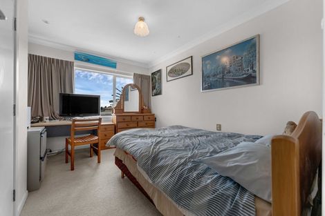 Photo of property in 8 Station Road, Pukekohe, 2120