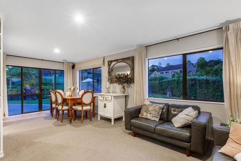 Photo of property in 12 Bowman Place, Whitby, Porirua, 5024