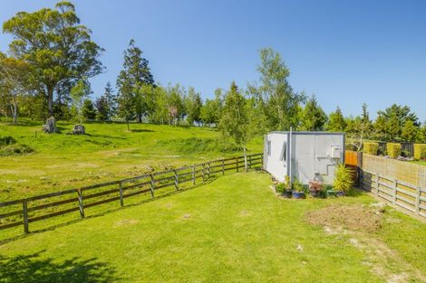 Photo of property in 8 Parkland Drive, Waipawa, 4210