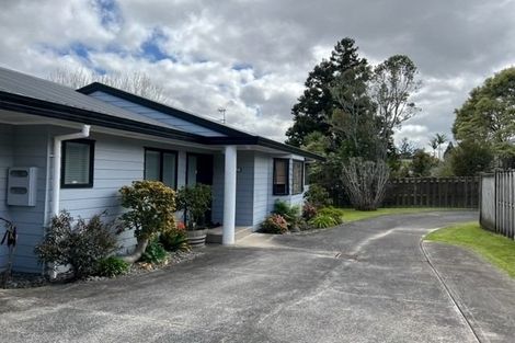 Photo of property in 3/77 Konini Road, Titirangi, Auckland, 0604