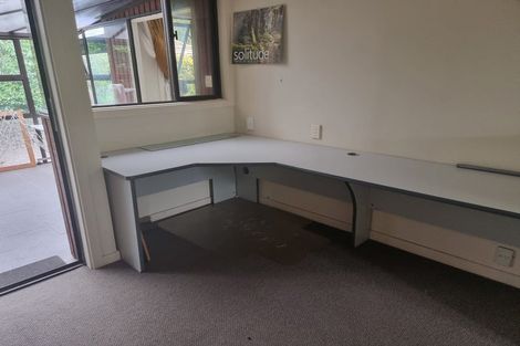 Photo of property in 4 Oakfield Street, Burnside, Christchurch, 8053