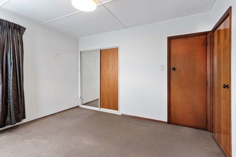 Photo of property in 25 Merrington Crescent, Aranui, Christchurch, 8061