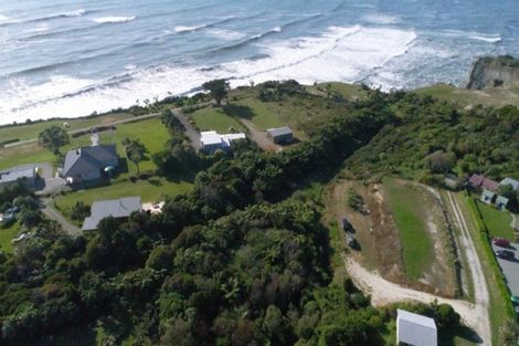 Photo of property in 9 Omau Road, Cape Foulwind, Westport, 7892
