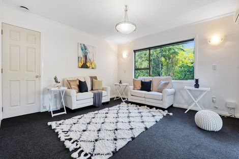 Photo of property in 2/54 Mcdowell Crescent, Hillcrest, Auckland, 0627