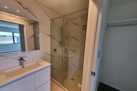 Photo of property in 23a Rogers Road, Manurewa, Auckland, 2102