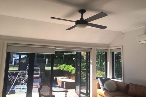 Photo of property in 261 Lake Road, Belmont, Auckland, 0622