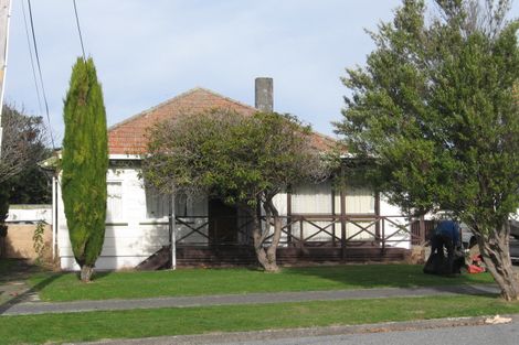 Photo of property in 26 Hall Crescent, Epuni, Lower Hutt, 5011