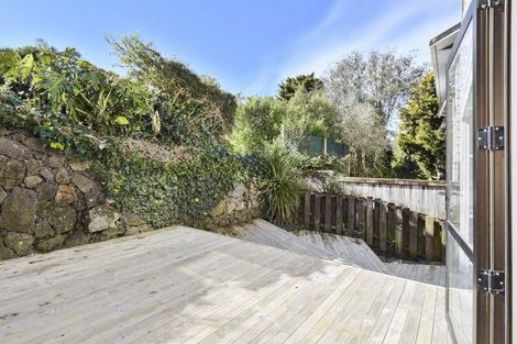 Photo of property in 18 Keats Place, Blockhouse Bay, Auckland, 0600