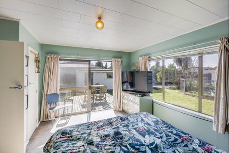 Photo of property in 11 Downing Avenue, Pirimai, Napier, 4112