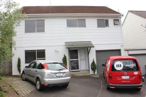 Photo of property in 1/104 Arran Road, Browns Bay, Auckland, 0630