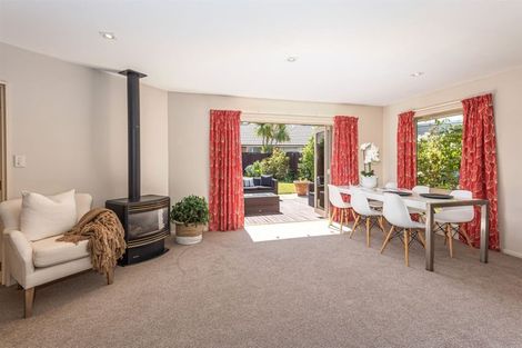 Photo of property in 14 Ashton Mews, Casebrook, Christchurch, 8051