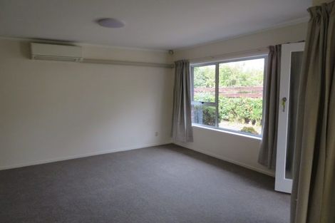 Photo of property in 2/17 Waimahia Avenue, Weymouth, Auckland, 2103