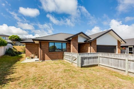 Photo of property in 5 Ihakara Arthur Lane, Aotea, Porirua, 5024