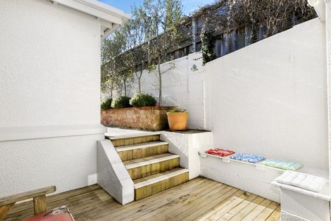 Photo of property in 18 Passmore Crescent, Maori Hill, Dunedin, 9010